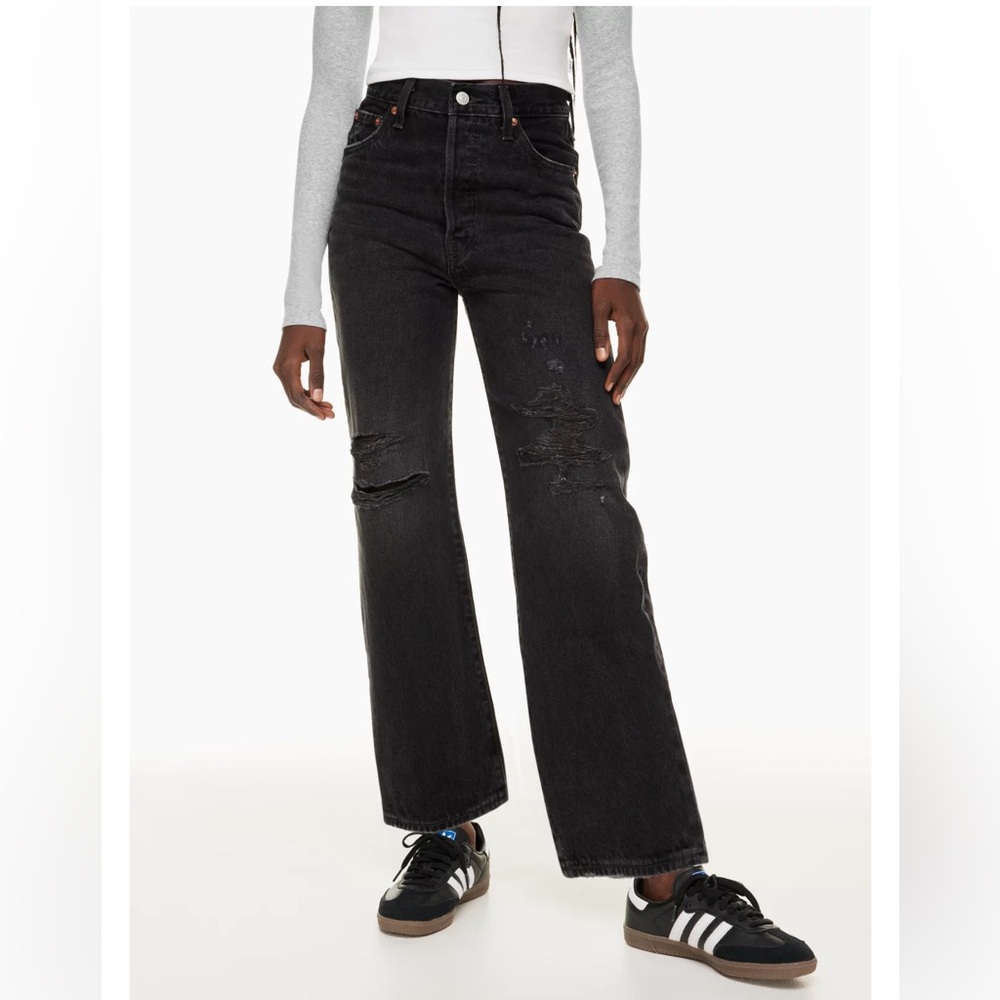 Levi's Ribcage Straight Ankle Destructed